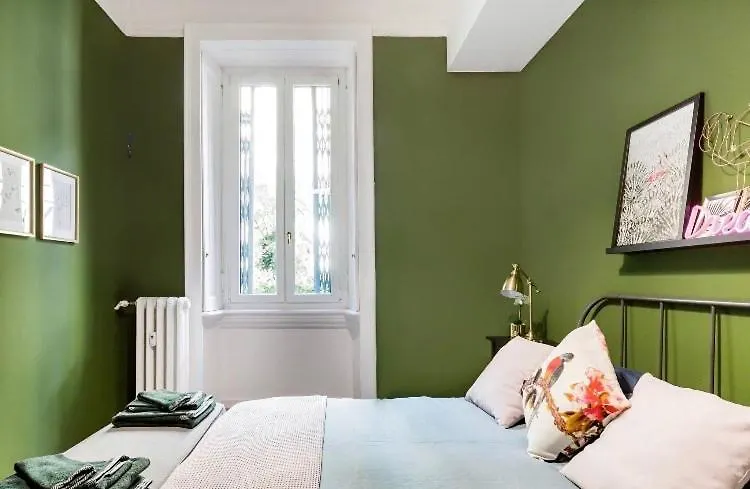 Hacca Collection-Plush Urban Sanctuary In The Milan City Center